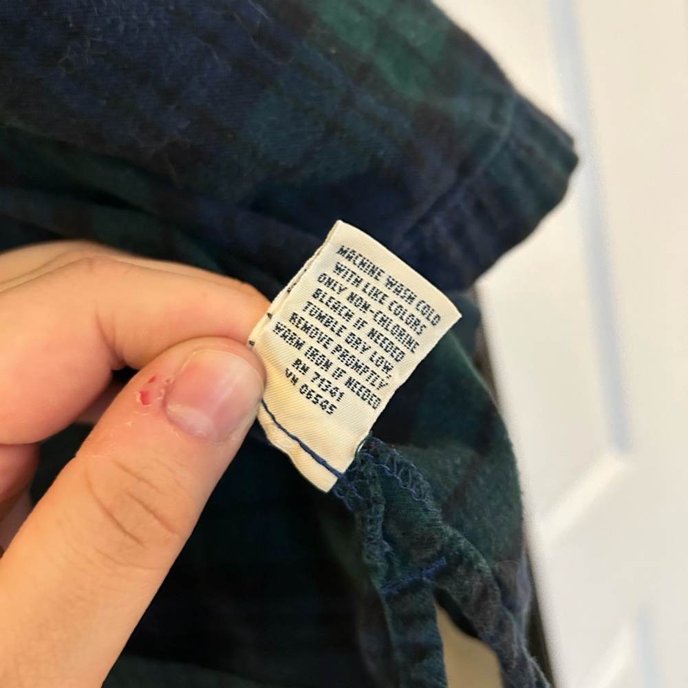 Vintage L.L. Bean Men's Navy and Green Plaid Shirt - Picture 4 of 4